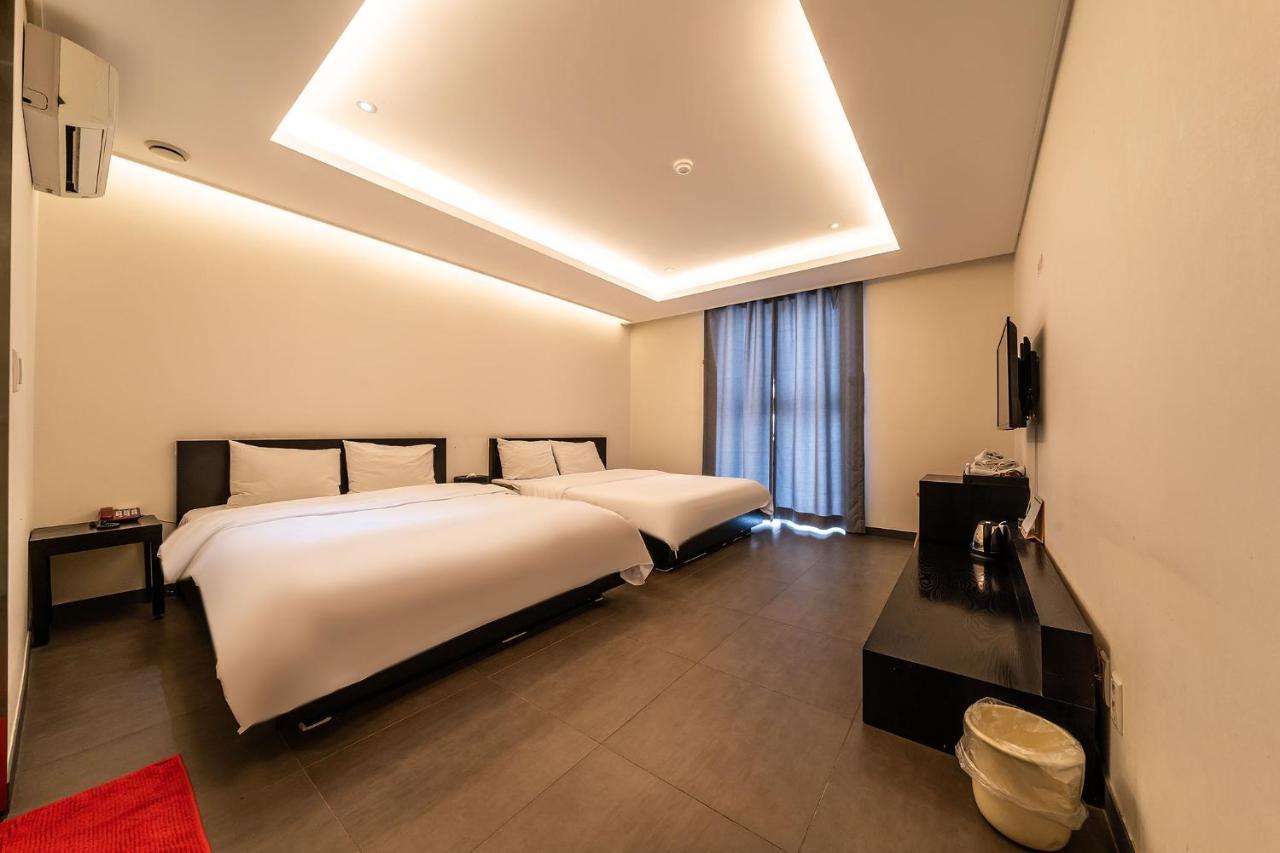 G Tourist Hotel Wolmido Incheon Exterior foto